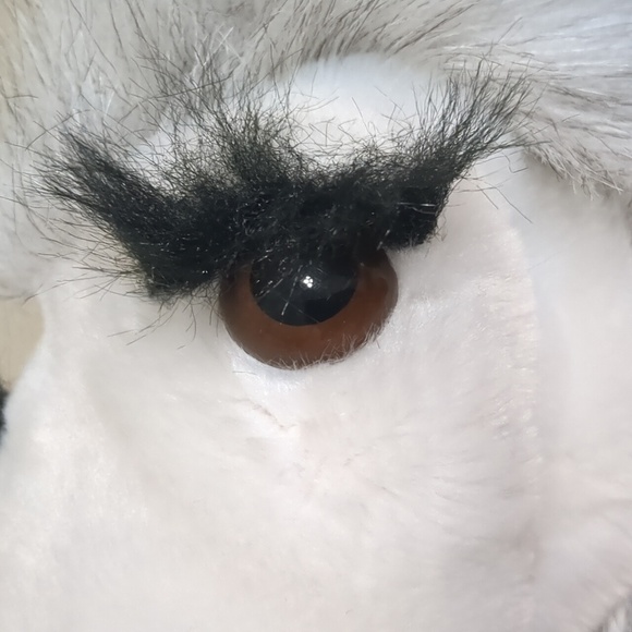 Alpaca Hand Stage Puppet White by Monkey Merchant - Picture 4 of 8